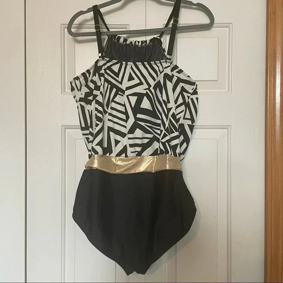 Swimsuits for All One Piece Swimsuit - Picture 2 of 5